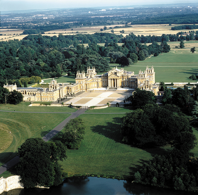 Blenheim Palace - Must See Locations UK