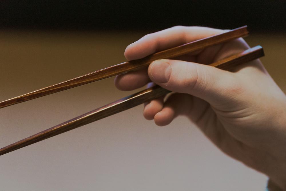 How To Use Chopsticks